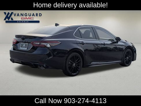 Used 2022 Toyota Camry XSE AWD/4WD image 9