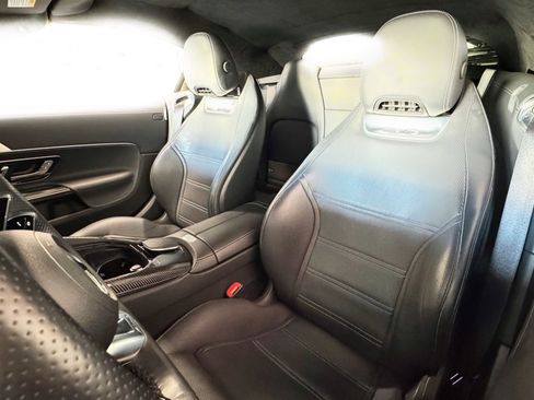 Used 2022 Mercedes-Benz SL 63 AMG 4MATIC image 19