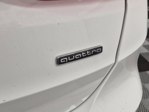 Used 2019 Audi Q3 2.0T Premium image 8