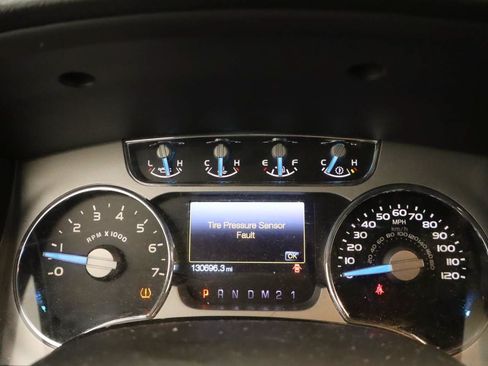 Used 2014 Ford F150 Platinum AWD/4WD image 4