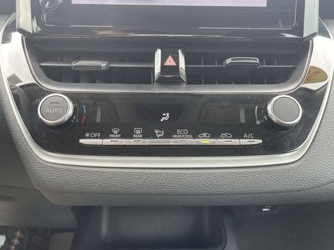 Certified 2024 Toyota Corolla LE FWD image 19