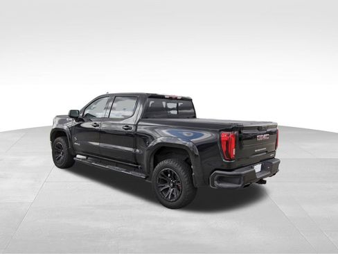 Used 2022 GMC Sierra 1500 AT4 w/ AT4 Premium Package image 3