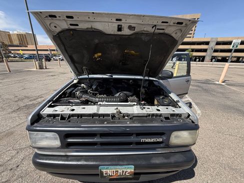 Used 1992 MAZDA Navajo 4WD image 31