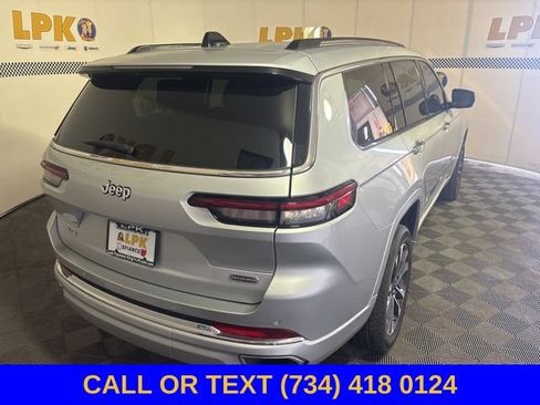 Used 2023 Jeep Grand Cherokee L Overland AWD/4WD image 7