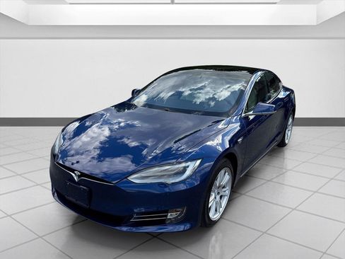 Used 2020 Tesla Model S Long Range AWD/4WD image 10