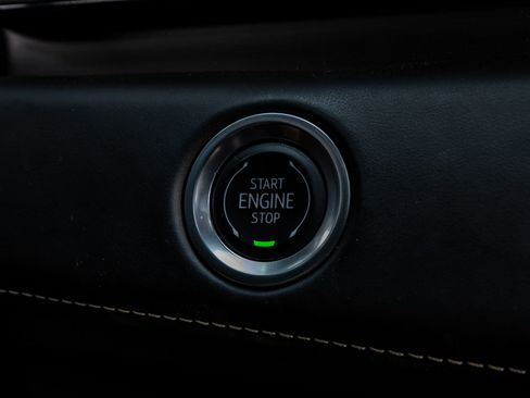 Used 2024 Cadillac Escalade Sport Platinum w/ Heavy-Duty Trailer Package image 19