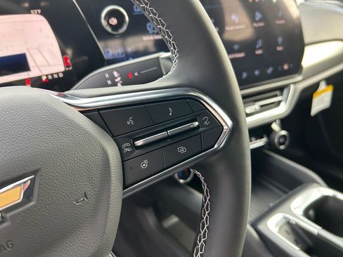 New 2026 Chevrolet Equinox EV LT image 18