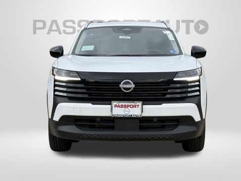 New 2026 Nissan Kicks SV w/ SV Premium Package image 2