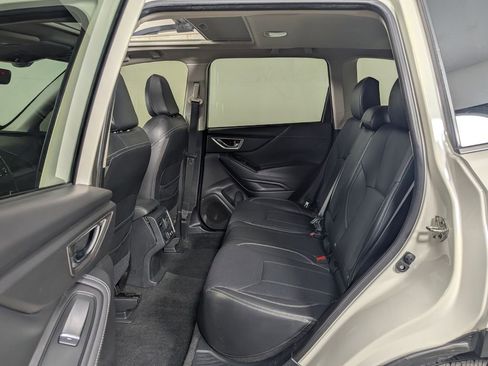 Used 2019 Subaru Forester Limited w/ Popular Package #3 AWD/4WD image 24