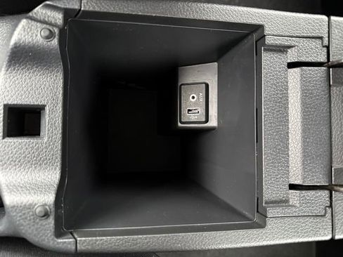 Used 2018 Nissan Sentra SV image 25