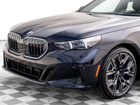 New 2026 BMW 530i xDrive w/ M Sport Package image 37