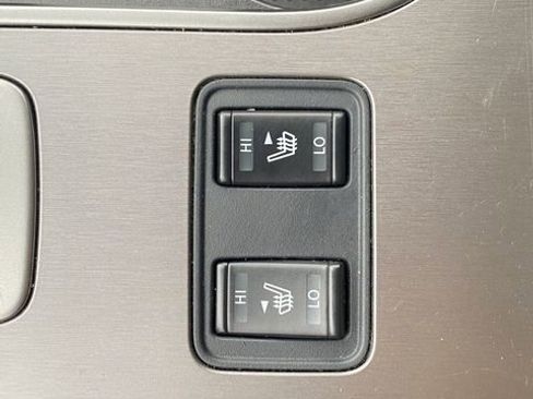 Used 2023 Nissan Murano SV image 11