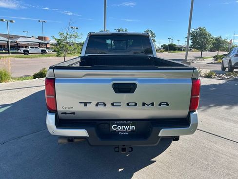 Used 2024 Toyota Tacoma TRD Sport w/ TRD Sport Upgrade Package AWD/4WD image 8