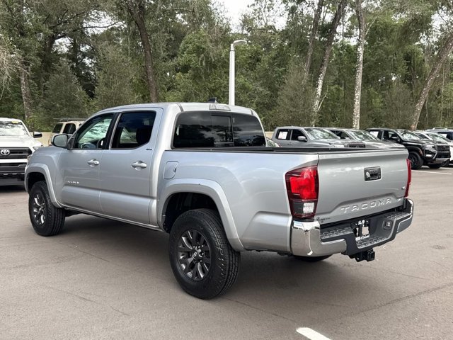 Used 2021 Toyota Tacoma SR5 RWD image 4