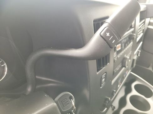 New 2025 Chevrolet Express 2500 w/ Driver Convenience Package image 15