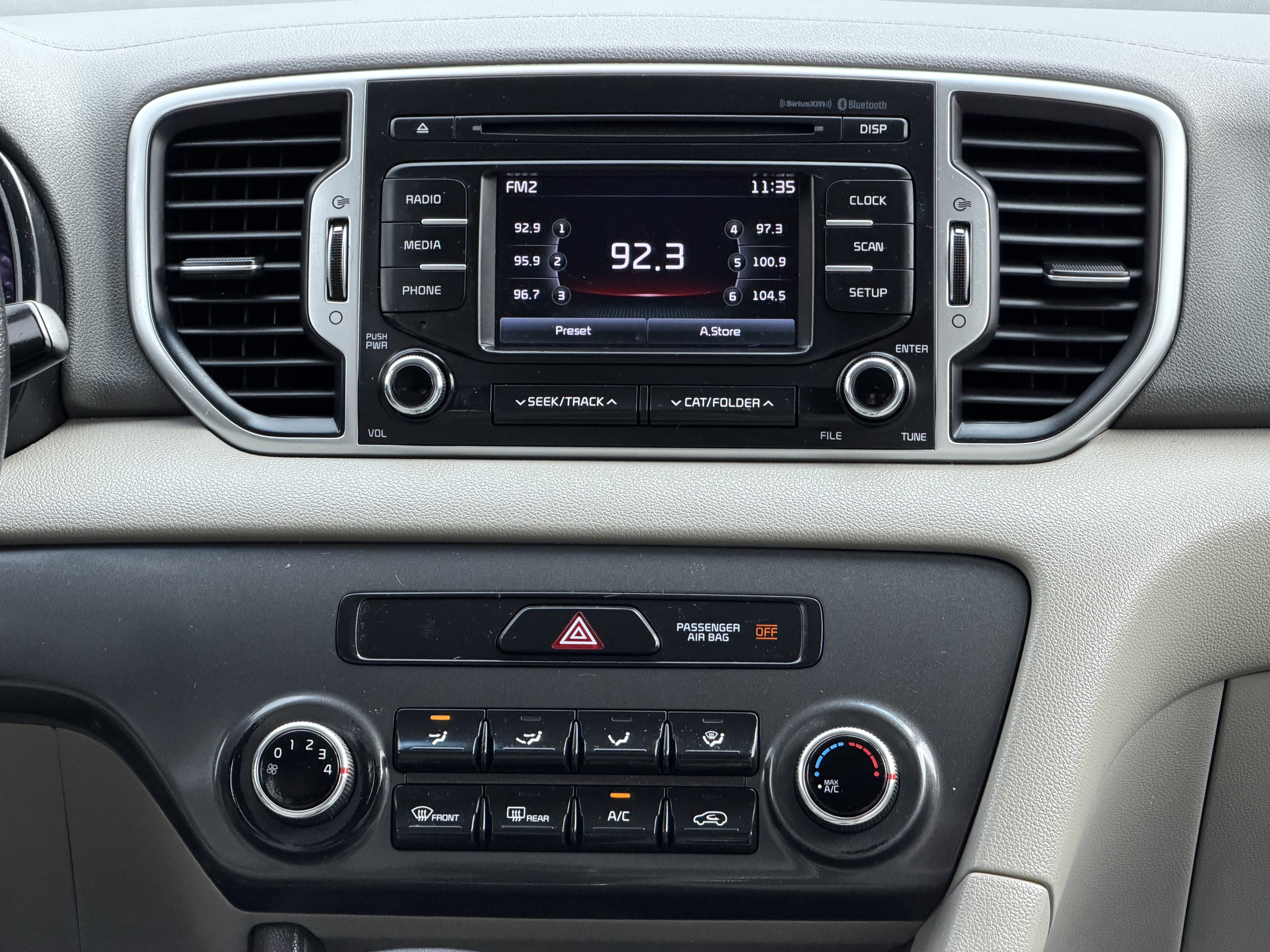 Used 2019 Kia Sportage LX FWD image 15