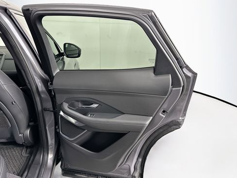 Used 2024 Jaguar E-PACE R-Dynamic SE image 30