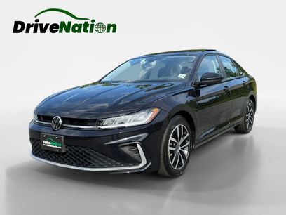 Used 2025 Volkswagen Jetta SE