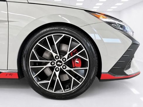 Used 2023 Hyundai Elantra N FWD image 16