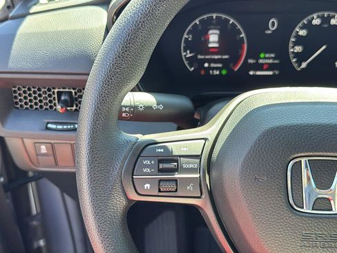 Used 2025 Honda CR-V EX image 5