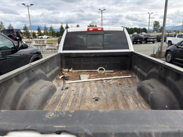 Used 2018 RAM 3500 SLT w/ Luxury Group AWD/4WD image 10
