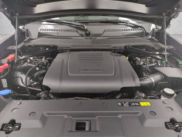 New 2026 Land Rover Defender 110 S AWD/4WD image 17