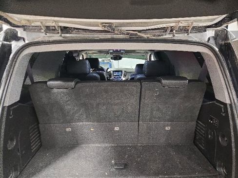 Used 2017 Chevrolet Tahoe Premier AWD/4WD image 12