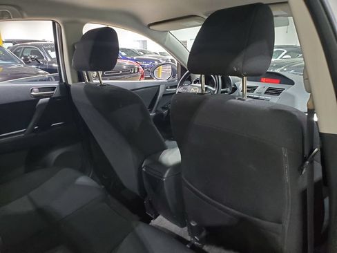 Used 2011 MAZDA MAZDA3 i Touring FWD image 16
