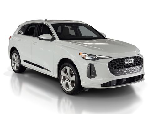 Certified 2025 Audi Q5 Premium Plus w/ Premium Plus image 7