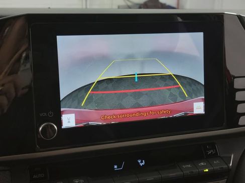 Used 2026 Toyota Camry SE image 18