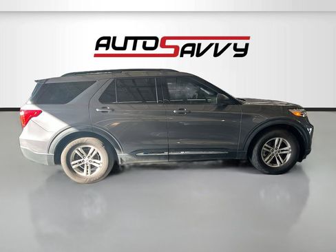 Used 2021 Ford Explorer XLT RWD image 8