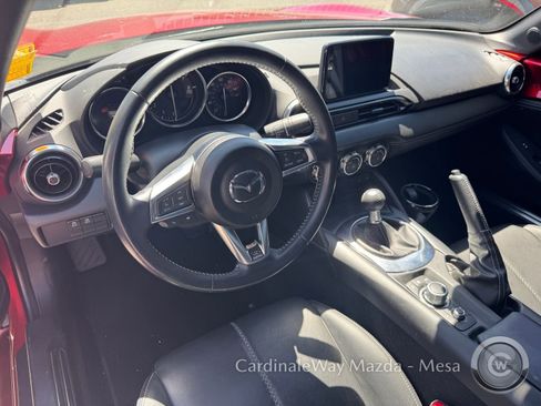 Used 2022 MAZDA MX-5 Miata Grand Touring RWD image 10
