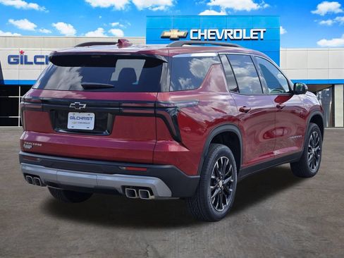 New 2026 Chevrolet Traverse LT w/ Sun and Wheel Package FWD image 7