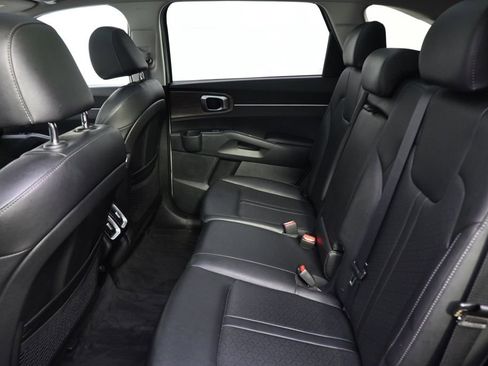 Used 2023 Kia Sorento S w/ Panoramic Sunroof Package AWD/4WD image 22