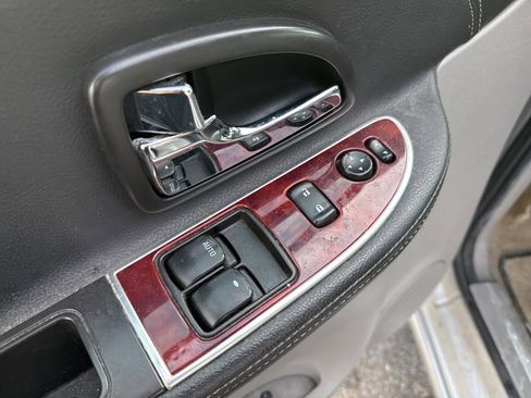 Used 2006 Buick Terraza CXL w/ Driver Confidence Package image 17