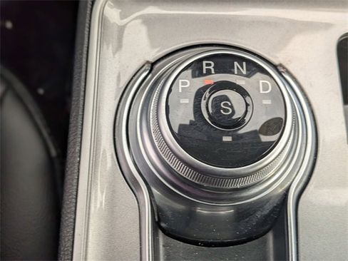 Used 2024 Ford Edge SEL image 24