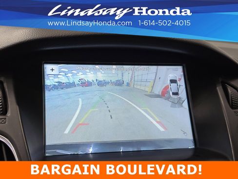 Used 2018 Ford Focus Titanium image 16