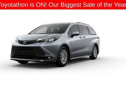 New 2025 Toyota Sienna XLE