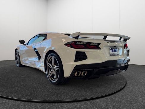 New 2026 Chevrolet Corvette Stingray Premium Conv w/ Z51 Performance Package image 4