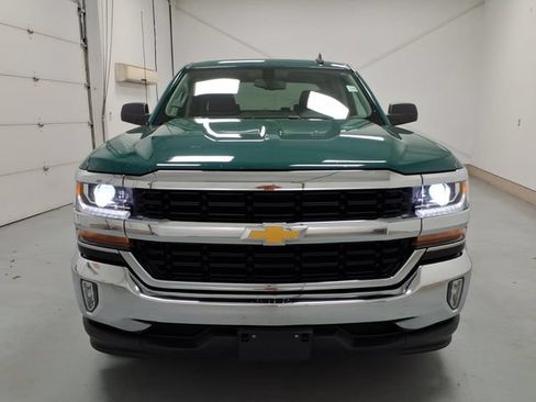 Used 2018 Chevrolet Silverado 1500 LT w/ LT Eassist Package RWD image 8