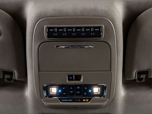 Used 2026 Ford F450 Platinum w/ Platinum Plus Package image 30