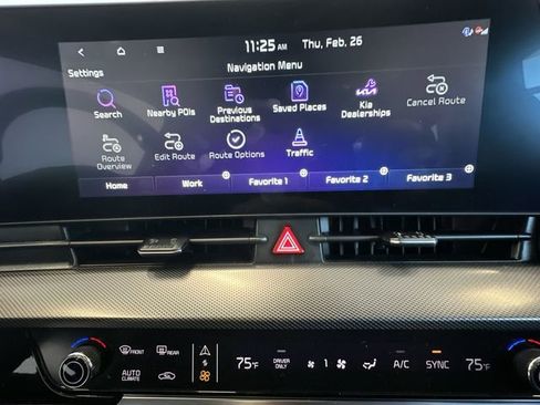 Used 2025 Kia Sportage SX Prestige image 22