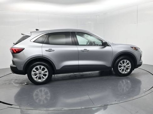 Used 2024 Ford Escape Active AWD/4WD image 8