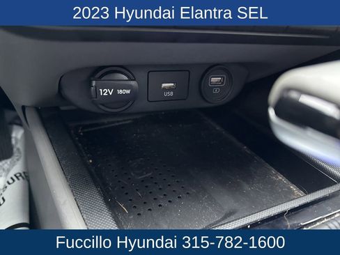 Certified 2023 Hyundai Elantra SEL w/ Convenience Package image 21