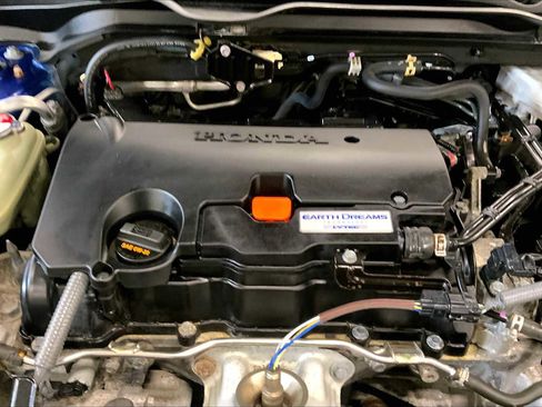 Used 2018 Honda Civic EX image 30