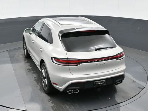 New 2026 Porsche Macan S image 28
