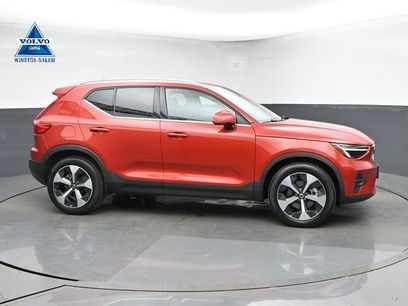 Used 2023 Volvo XC40 B4 Plus w/ Driver Assist Package