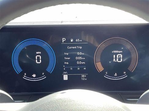 New 2026 Hyundai Kona SEL Premium image 18