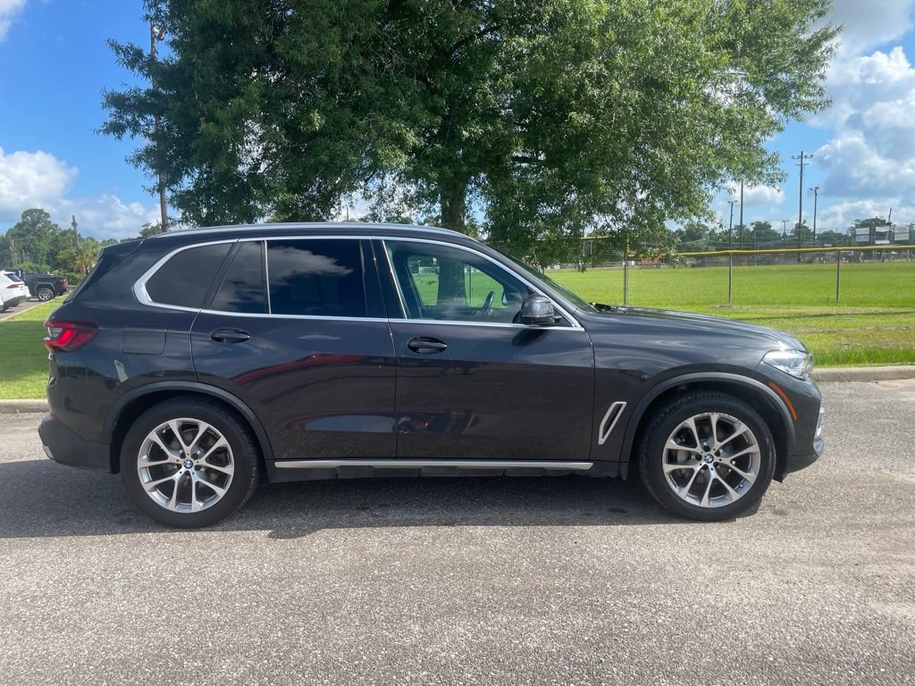 Used 2021 BMW X5 sDrive40i w/ Premium Package RWD image 9
