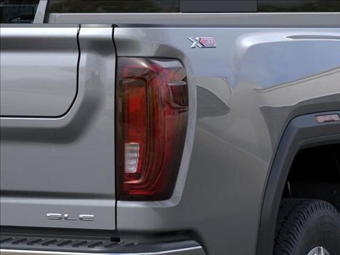New 2026 GMC Sierra 2500 SLE image 11
